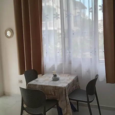 Prime Pensjonat Durrës