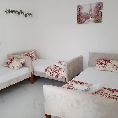 Prime Pensjonat Durrës